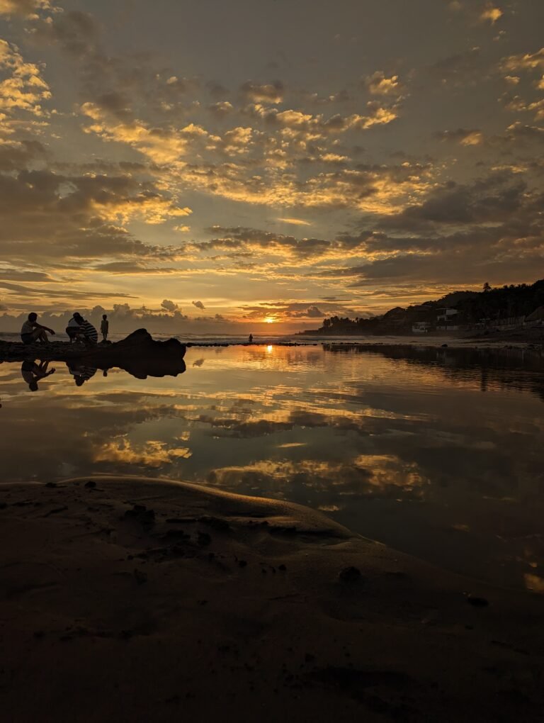 Sunset at El Tunco Beach