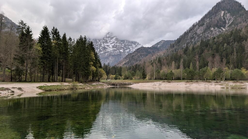 Lake Jasna and the surrounding Mountains